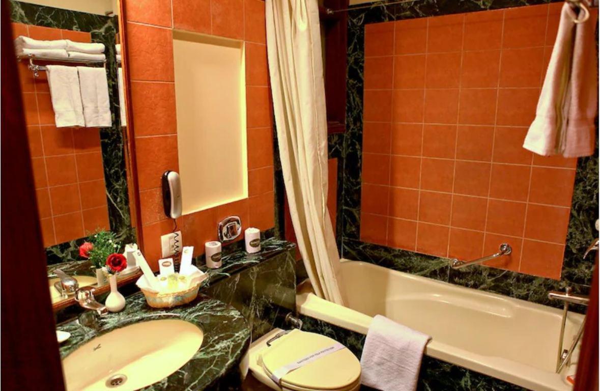 Hotel Florence Inn, Karol Bagh, New Delhi, 2 Min From Metro 外观 照片